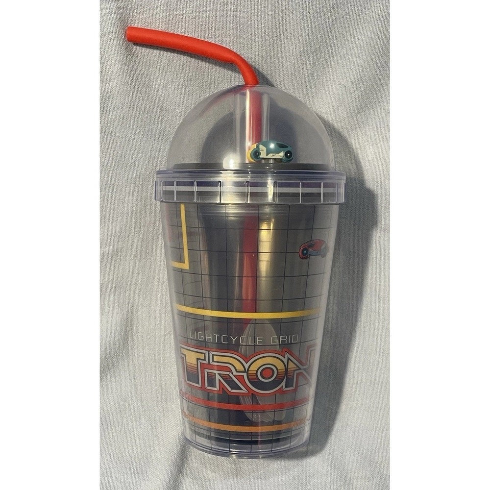 NEW Walt Disney Parks Tron Lightcycle Grid 14.2oz Moving Tumbler Cup w/ Straw
